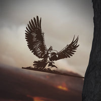 The GANDALF™ ON GWAIHIR™ by Metalbird UK is a premium metal silhouette of Gandalf riding Gwaihir, perched on a branch—set against a dramatic sky. It’s an ideal gift for nature lovers and Tolkien fans alike.